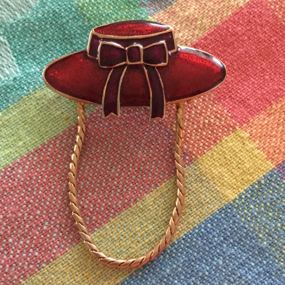 Red Hat Society pin.  Vintage